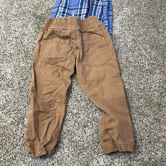 Boys 3T pant and shirt set - Picture 4 of 7